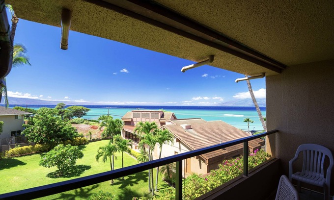 Kahana Condominio | Kahana Villa F406 - 1Br Condo