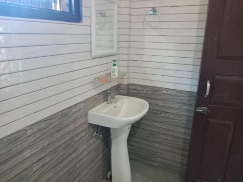 Golaghat Casa | Kahuwa Guest House