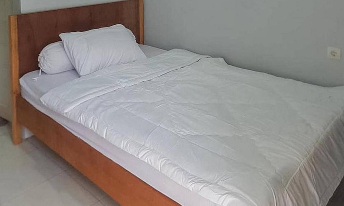 Anyer Hotel | Kai Homestay Near Anyer Beach RedPartner
