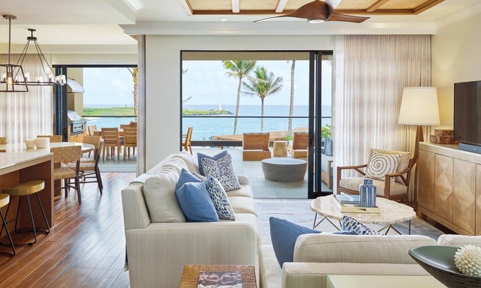 Foster Village Condominio | Kaiholo 3-Bdrm Signature,Spacious Fully Equipped Residence,Full Ocean Views