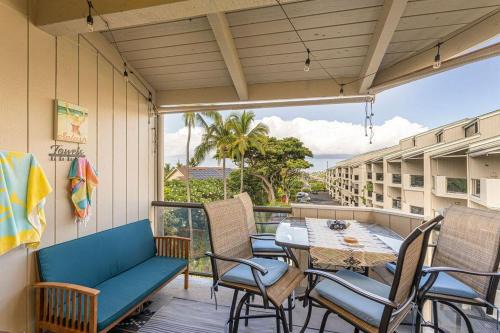 Historic Kailua Village Casa | Kailua Bay Resort 4-303
