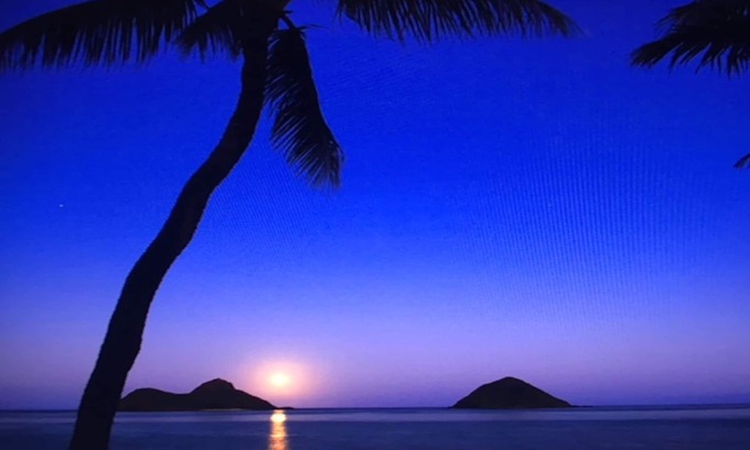 Lanikai Casa | Kailua Lanikai By The Sea-3 Bed, 2 1/2 Baños, 2200 Pies Cuadrados, A / A, Piscina, Plazas