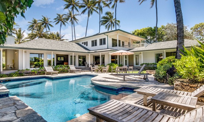 Kalama Tract Casa | Kailua Luxury Beachfront House