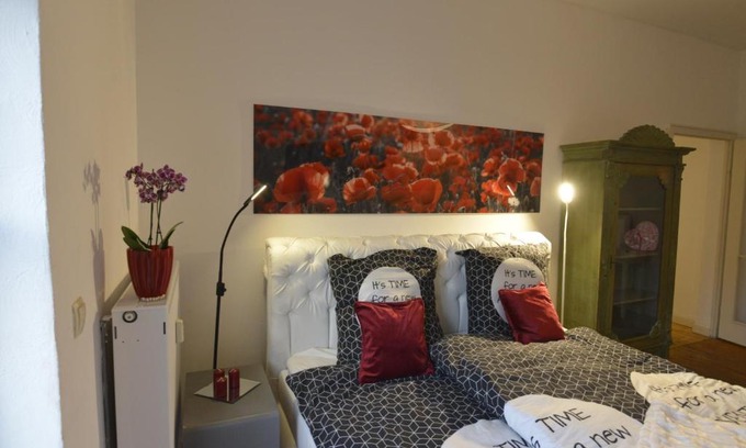 Schleiden Apartamento | Kaiserliche Hofpost, mit Whirlpool und 2 Terrassen