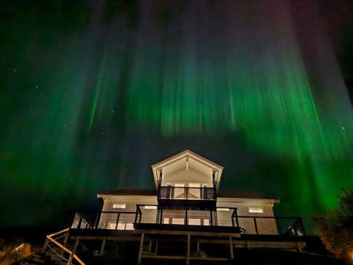 Tromso Villa | Kaldfjord Sea House