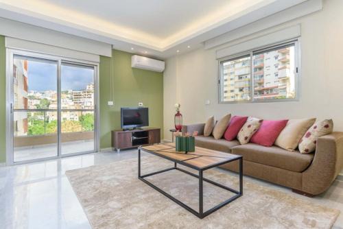 Antelias Apartamento | Kali 2-Bedroom Apt in Antelias