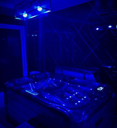 Checy Apartamento | KALME Spa&Sauna - Maison avec Spa et Sauna privatifs
