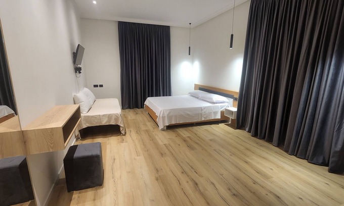 Tirana Hotel | Kalpazo Inn Tirana