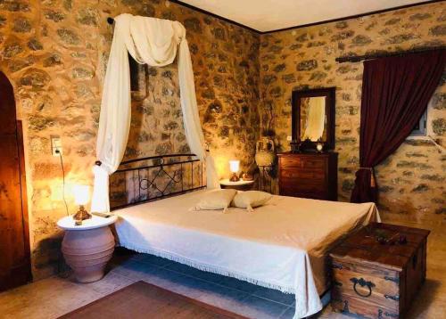 Alika Apartamento | Kamares Stone House 5
