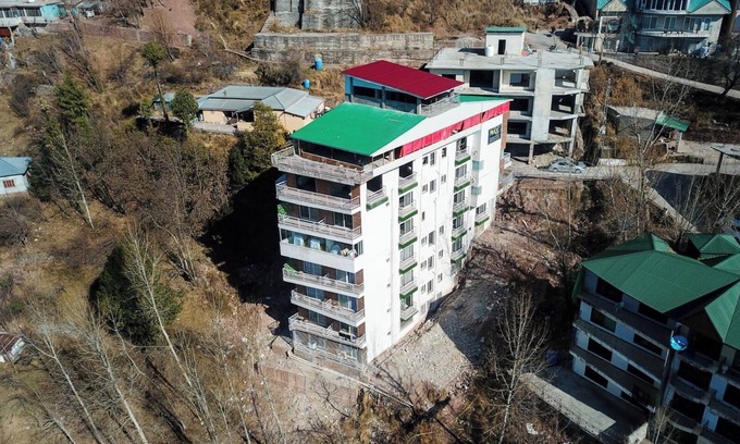 Murree Apartamento | Kamboh La Cloud Hotel and Apartments