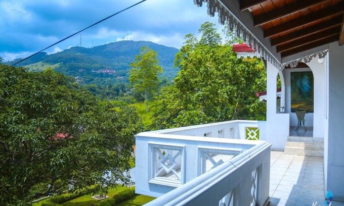 Peradeniya Casa | Kandy Leisure