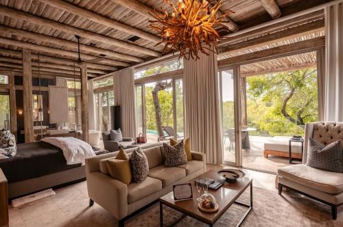 Thorny Bush Game Reserve Cabina | Kapama Karula