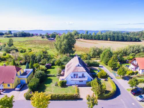 Wiek Apartamento | Kapitänshaus Kittler - Sehnsucht - FeWo 1OG - DG