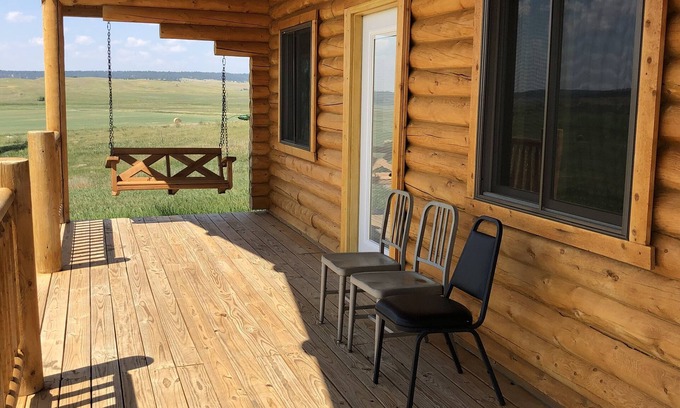 Sundance Casa | Kara Creek Ranch - Log Cabin