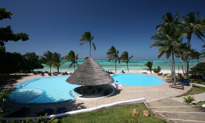 Pingwe Complejo | Karafuu Beach Resort & Spa