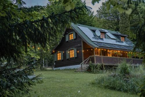 Izvoare Chalet De Esquí | Karak Chalet