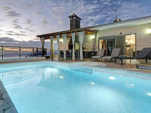 Sauzal Casa | Karat Villa Horizonte