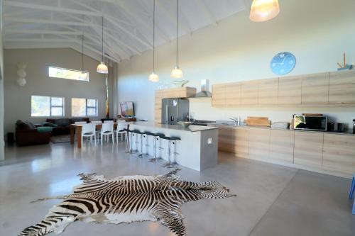 L'Agulhas Casa | Karen Close 3219