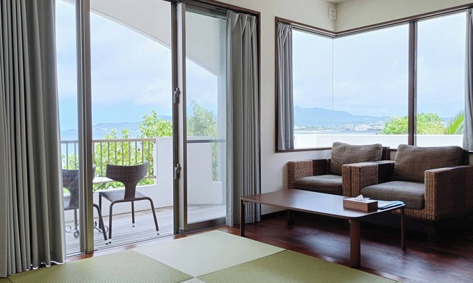 Agarie Condominio | Kariyushi Condominium Resort Nago Sea Side House