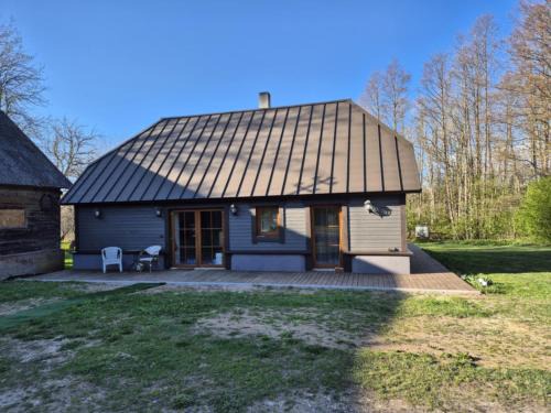 Leisi Apartamento | Karjalasma Mägramaja