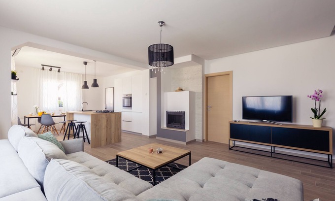Slunj Apartamento | Apartamento Karlo con piscina ***