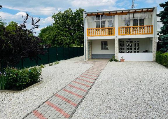 Bukfurdo Casa | Karolin Apartman
