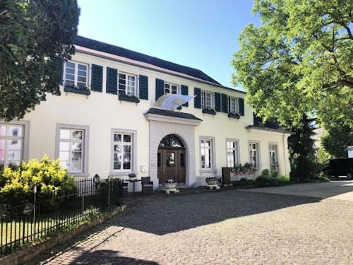Krov Hotel | KAROLINGERHOF - Mosel