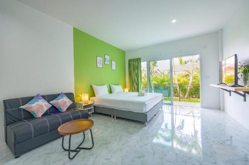 Karon Hotel | Karon Hotel at 22