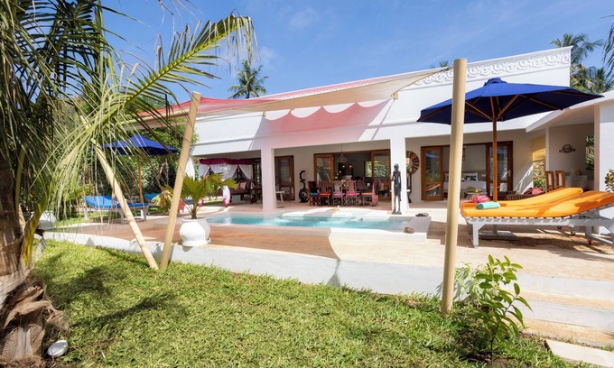 Watamu Cabaña | Kasa Emma - charming 2-bedroom private cottage in Watamu with own pool, AC&WiFi
