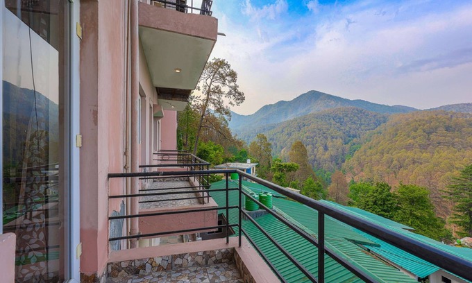 Shyamkhet Cabaña | Kasbah 3 BHK by Dumnu Homes