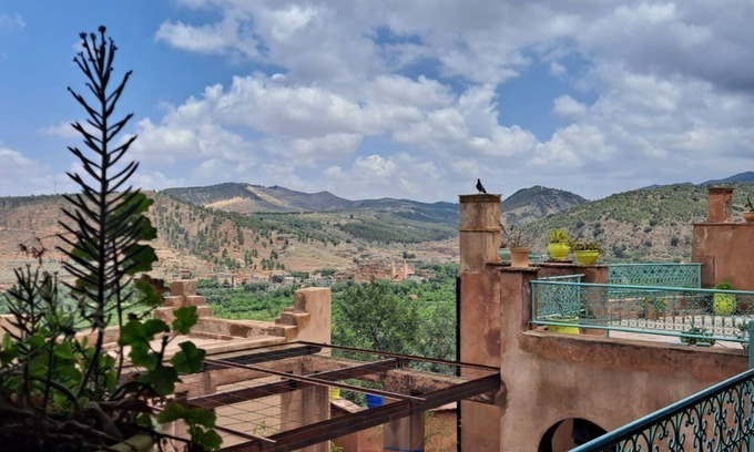 Azrou Melloul Cama Y Desayuno | Kasbah Omar