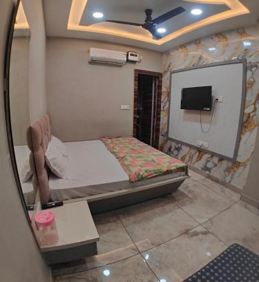Mathura Casa | Kasturi Dham