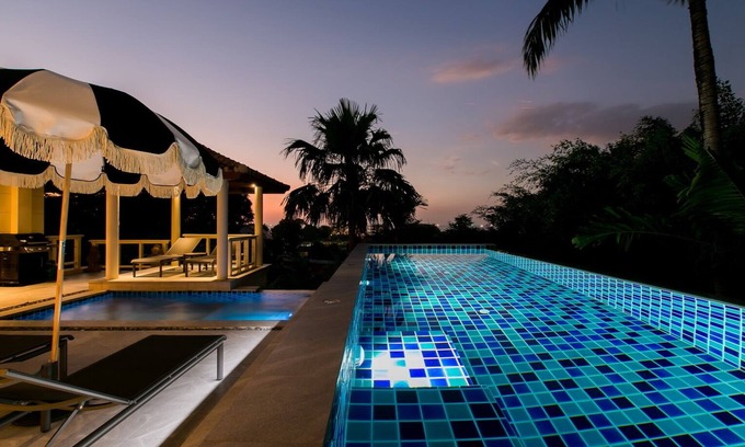 Kata Villa | Katamanda Villa Aliya Jacuzzi Pool near Kata Beach