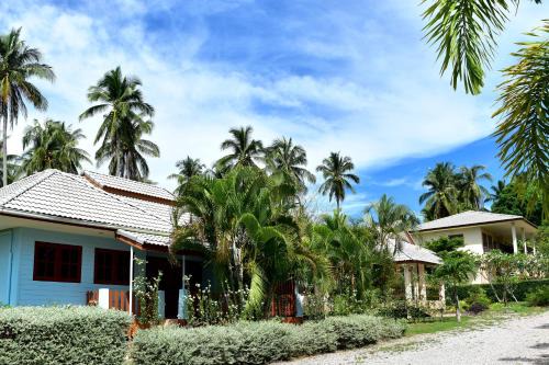 Phongprasan Casa | Kate House Bangsaphan