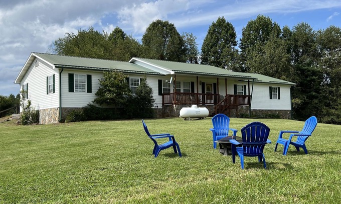 Butler Casa | Katherine's Place in Butler, TN Watauga Lake