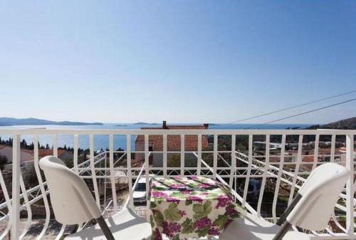 Brasina Apartamento | Katia