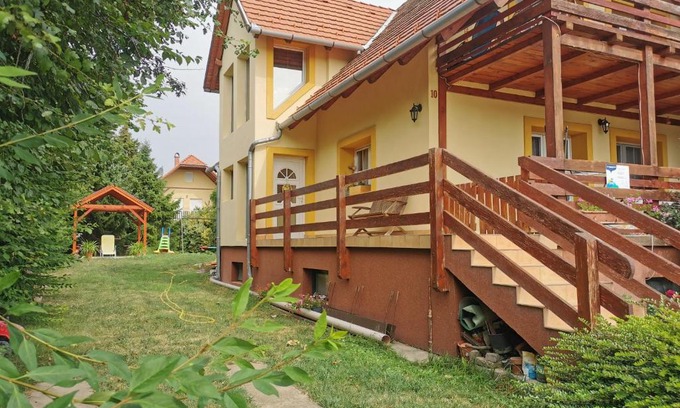 Zanka Casa | Katica Ház