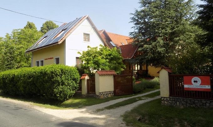Bakonybel Casa | Katica Vendégház