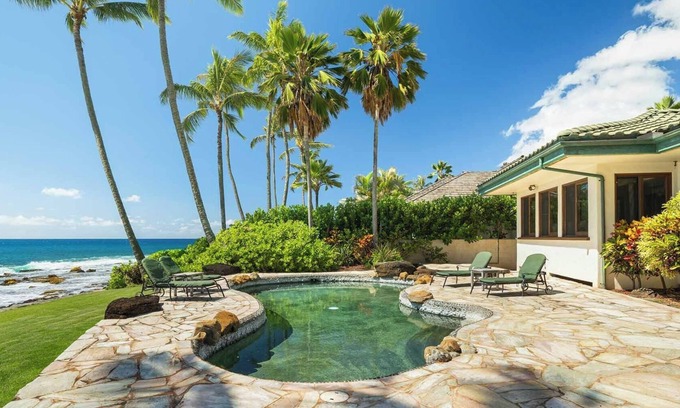 Poipu Casa | Kauai Kai: privacidad frente al mar en Poipu con aire acondicionado y piscina privada!