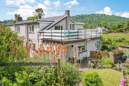 Glangrwyney Casa | Kavieng