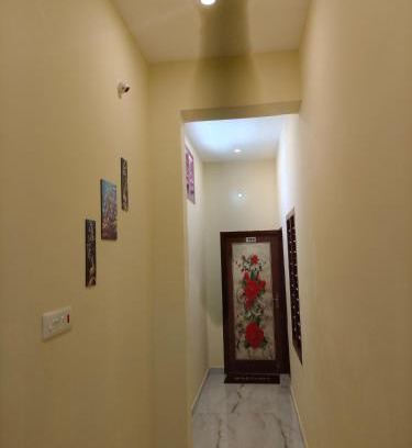 Tiruvannamalai Cabina | Kaviya Residency