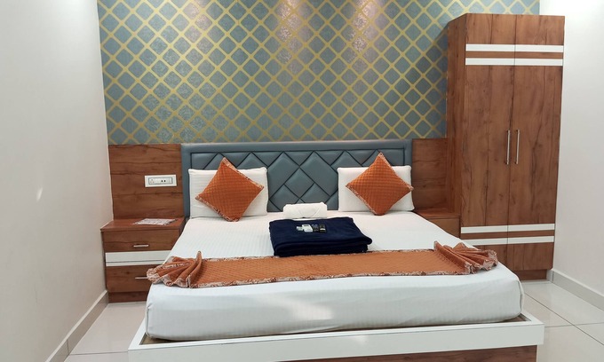 Bapatla Hotel | Kavuri Grand