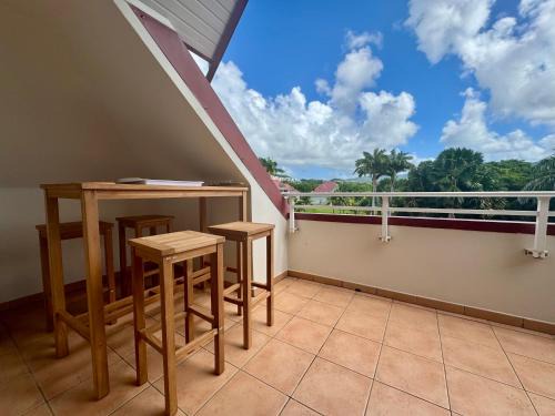 Gros Raisins Apartamento | Kaz Caraïbes spacieuse, accès piscine et plage - Résidence