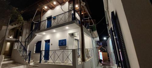 Korissia Apartamento | Κeas Living Yard