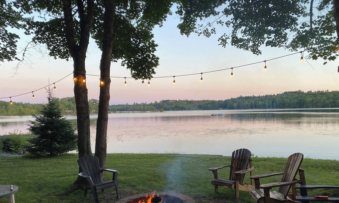 Lunenburg County Cabaña | Keddy Cove Retreat - 3 Bedroom Lakefront Cottage with incredible views!