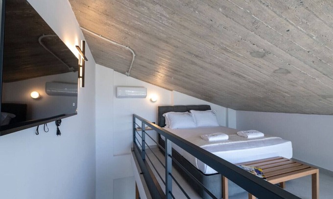 Kalamata Marina Apartamento | KEDL Junior Suites 503