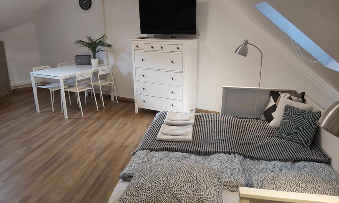 Pecs Apartamento | Kedves Apartman