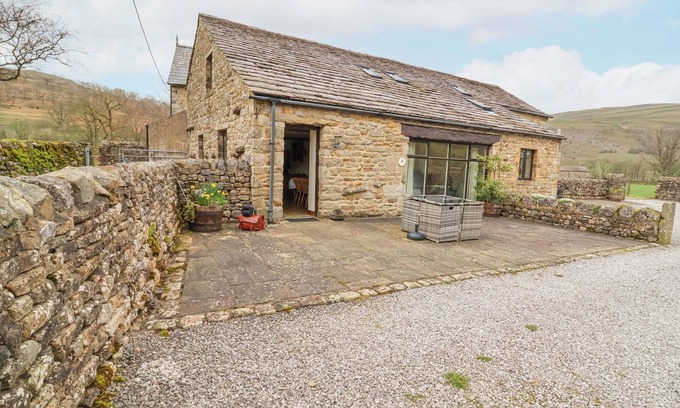 Hubberholme Cabaña | KEEL COTTAGE, pet friendly, with a garden in Buckden
