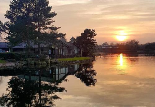 Carnforth Cabina | Keer lodge - Pine Lake Resort