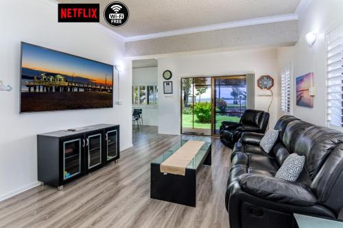 Bongaree Apartamento | Keith's Place, 1 of the 3 most popular units on Bribie